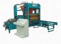 Full hydraulic automatic brick machine QT4-15B (DONGYUE BRAND)