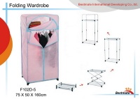 Foldable wardrobe