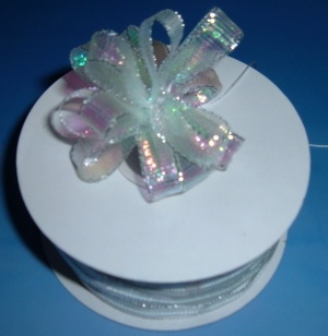 iridescent pull ribbon