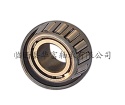 Tapered roller bearings