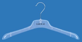 plastic hanger 8016