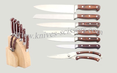 Kitchen knives