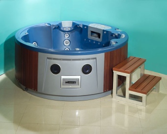 Spa Tub