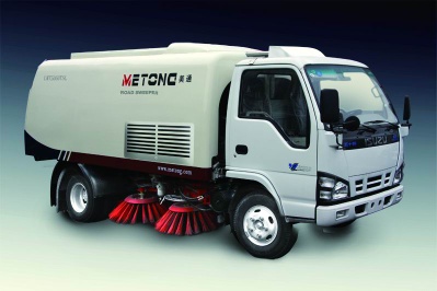 road sweeper / street sweeping truck