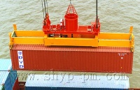 container spreader