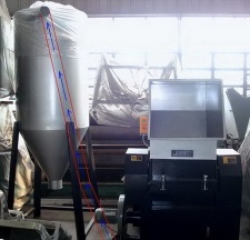 Film crusher: 600x350