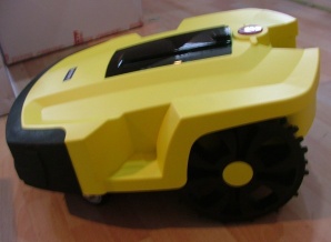 ROBOT MOWER