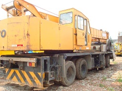 Kato 40T used crane