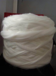 acrylic knitting yarn