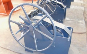 Hand winch