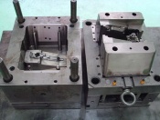 Injection mould