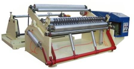 Jumbo roll slitter rewinder