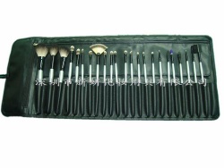 cosmetoic brush