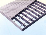 STEEL FRAME LATTICE