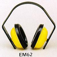 EM62