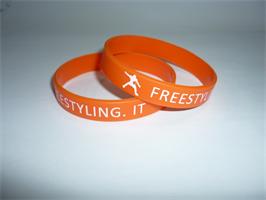 Screen print silicone wristbans