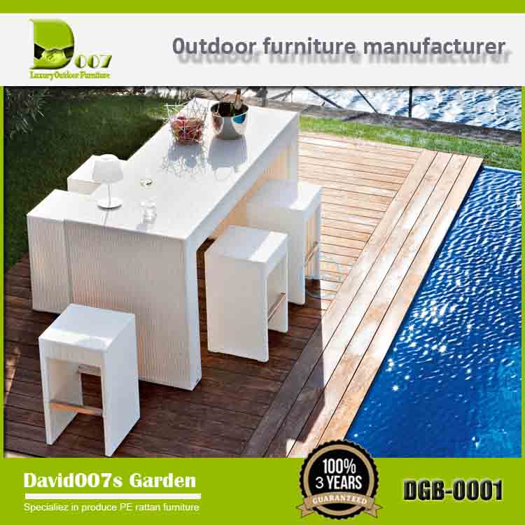 outdoor bar furniture