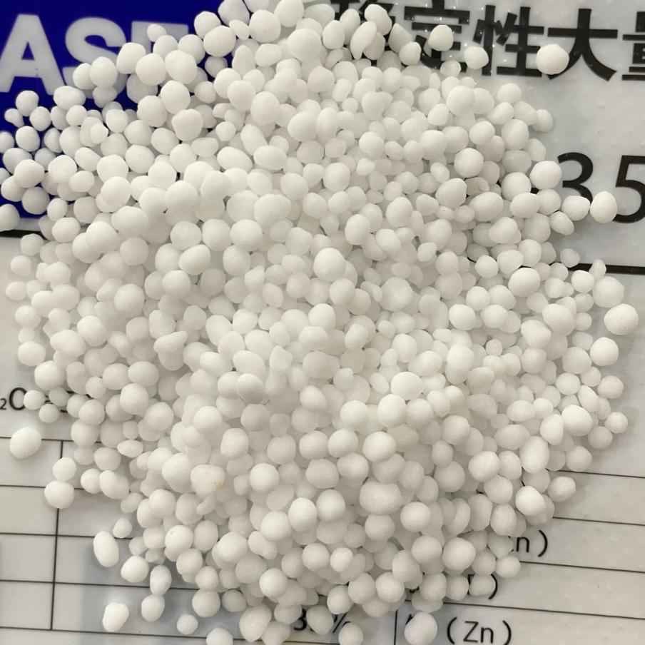 white urea 46%