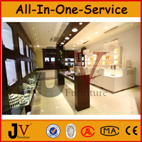 High quality jewelry shop design with display showcase