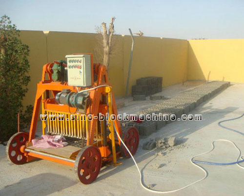 Mobile block making machine