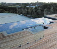 frameless glass fencing