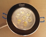 led spot light