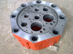 Pielstick PC 2-5 cylinder head