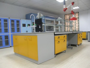 lab bench