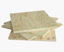 Pine construction plywood