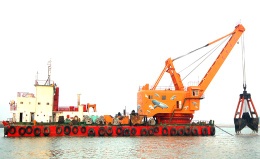 trailing suction hopper dredger