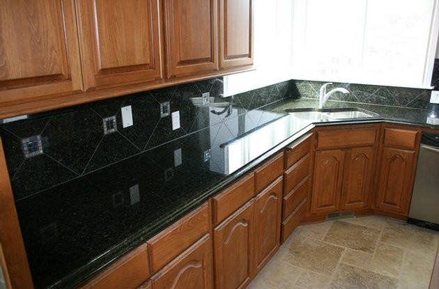 Verde Ubatuba Granite Countertop