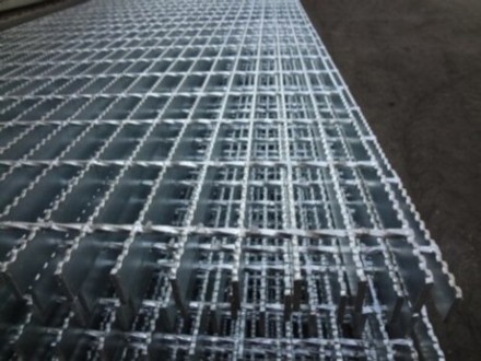 steel grating panels