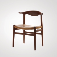 Hans Wegner Cow horn chair