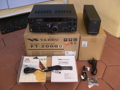 FT-2000 100 WATT & FT-2000D 200 WATT HF+6 TRANSCEIVERS