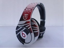 Graffiti Limited Edition  Studio Headphone By Dre