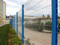 wire mesh fence