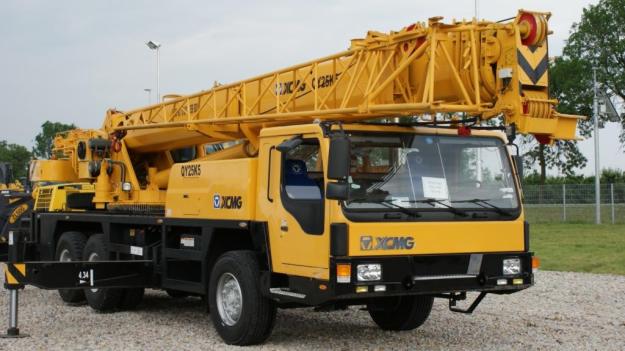 25t truck crane