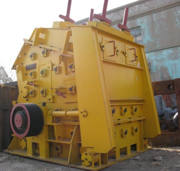 Mobile crushing station