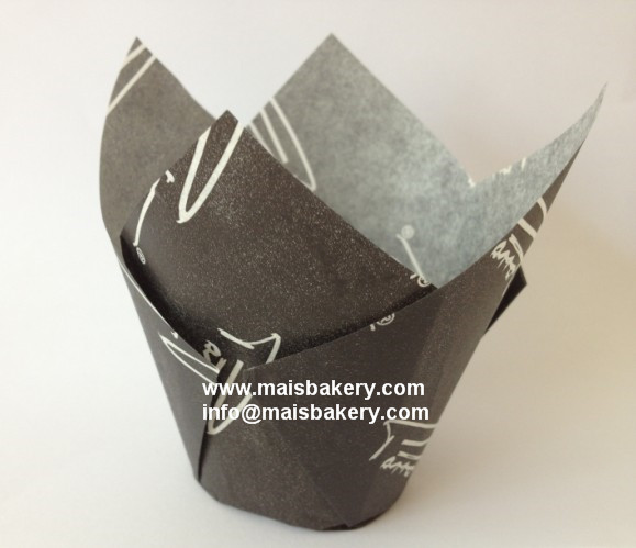 paper muffin container, Cupcake liner, pastry supplies, muffin tray, cupcake container, cake board, cake box, candy tray