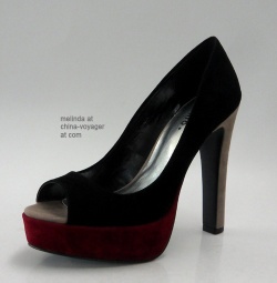 black plaftorm peep-toe shoes