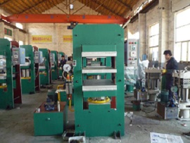 pole type rubber plate vulcanizing machine