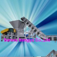 Municipal solid waste crusher