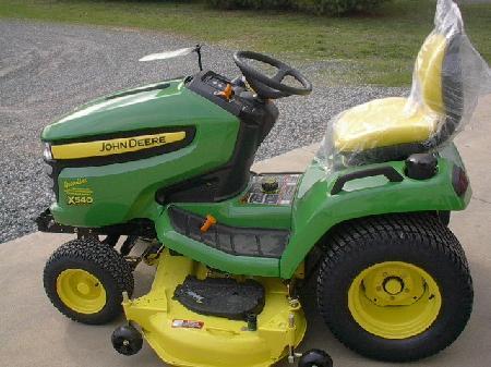 2011 John Deere X540