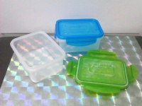 Plastic double wall food container keep cool