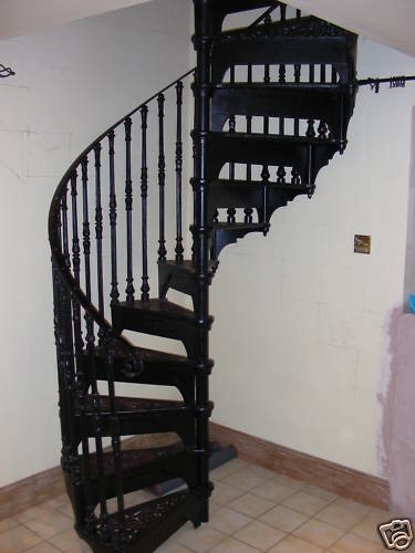 Prevent slippery iron staircase