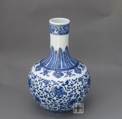 Blue and White Porcelain Vase