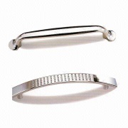 Modern Style Zinc Alloy Door Handle / Furniture Handle (HX-E0147)