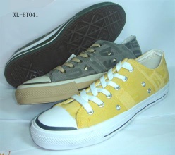 canvas shoes