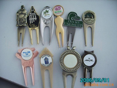 golf divot,hat clip,money,clip,coin